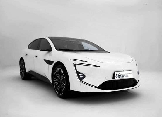 4 drzwi 5 miejsc Avatr Elektryczny samochód Avatr 12 silnik Inteligentny nowy samochód energetyczny
