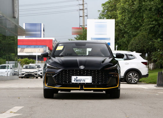 Hatchback kompaktowy i stylowy Elektryczny MG Samochód MG6 zewnętrzny design powściągliwa konotacja Sedan