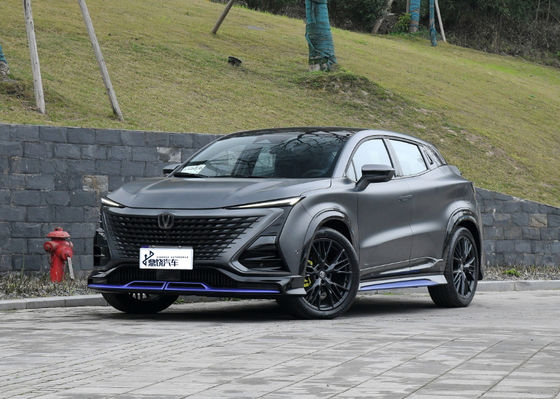 Chiny Tanie 1.5T Chang An EV Changan UNI-T Benzyna Benzyna Paliwo SUV Samochód
