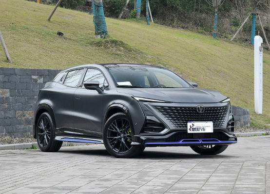 Kup w magazynie Chiński szybki statek Chang An EV Changan UNI-T Automobile Turbo 1.5L Gas Suv Samochód na sprzedaż