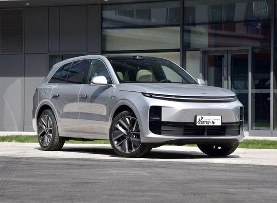 Silnik samochodowy Elektryczny pojazd Samochód 1.5L Li Xiang L6 W dobrym stanie Paliwo Hybrid EV Samochód