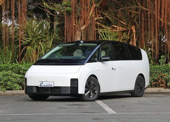 Lixiang Mega Elektryczny Pojazd Szybki Statek Smart Sport Automotive Motor Power EV Auto