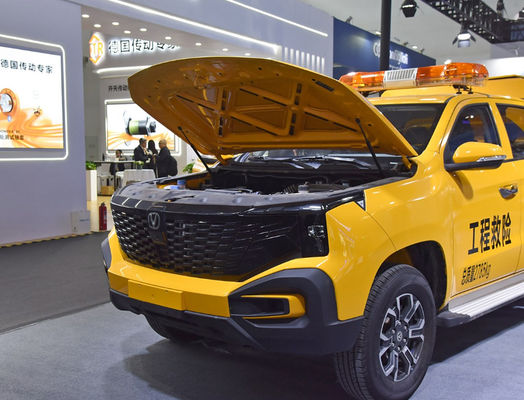 Eksport szybki statek benzyna paliwo hybrydowy Chang An Hunter 470Nm 2.0T 272 Ps Pickup ciężarówka EV Nowy samochód